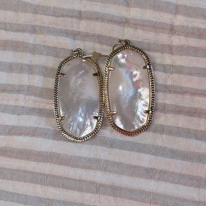 Kendra Scott Mother of Pearl Elle Drops
